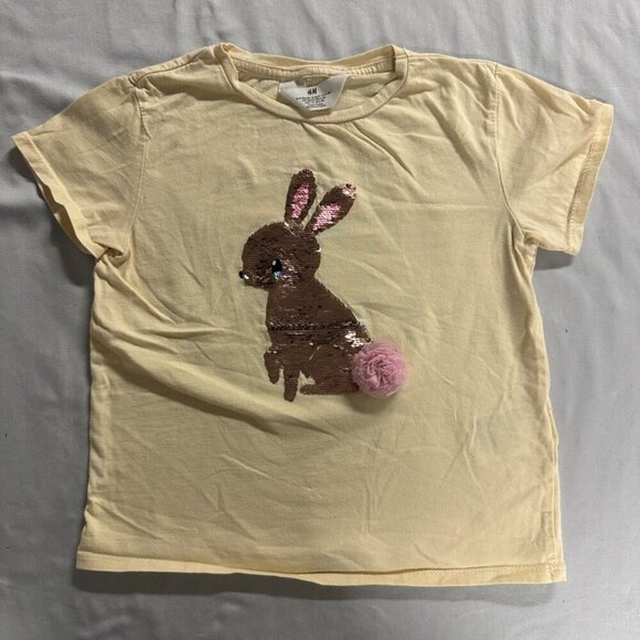 H&M - short sleeve t-shirt with colour changing sequin bunny - Picture 3 of 5